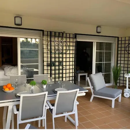 T3 Bilbilgolf Pool Apartment Benalmadena